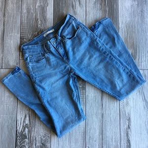 Levi’s 535 Super Skinny Jeans